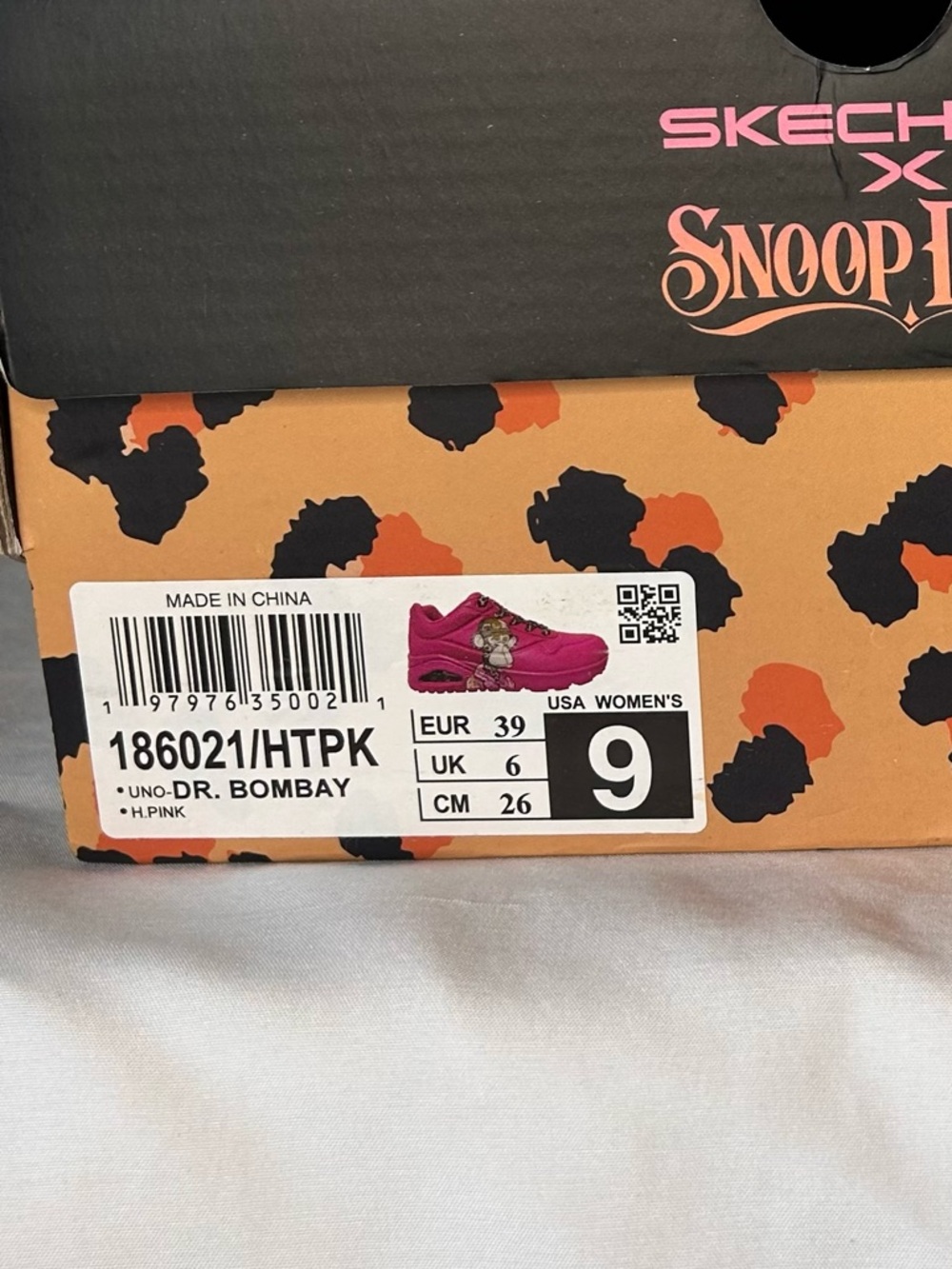 Skechers Hot Pink Platform Sneakers with Leopard Laces. Pink included - Picture 2 of 2